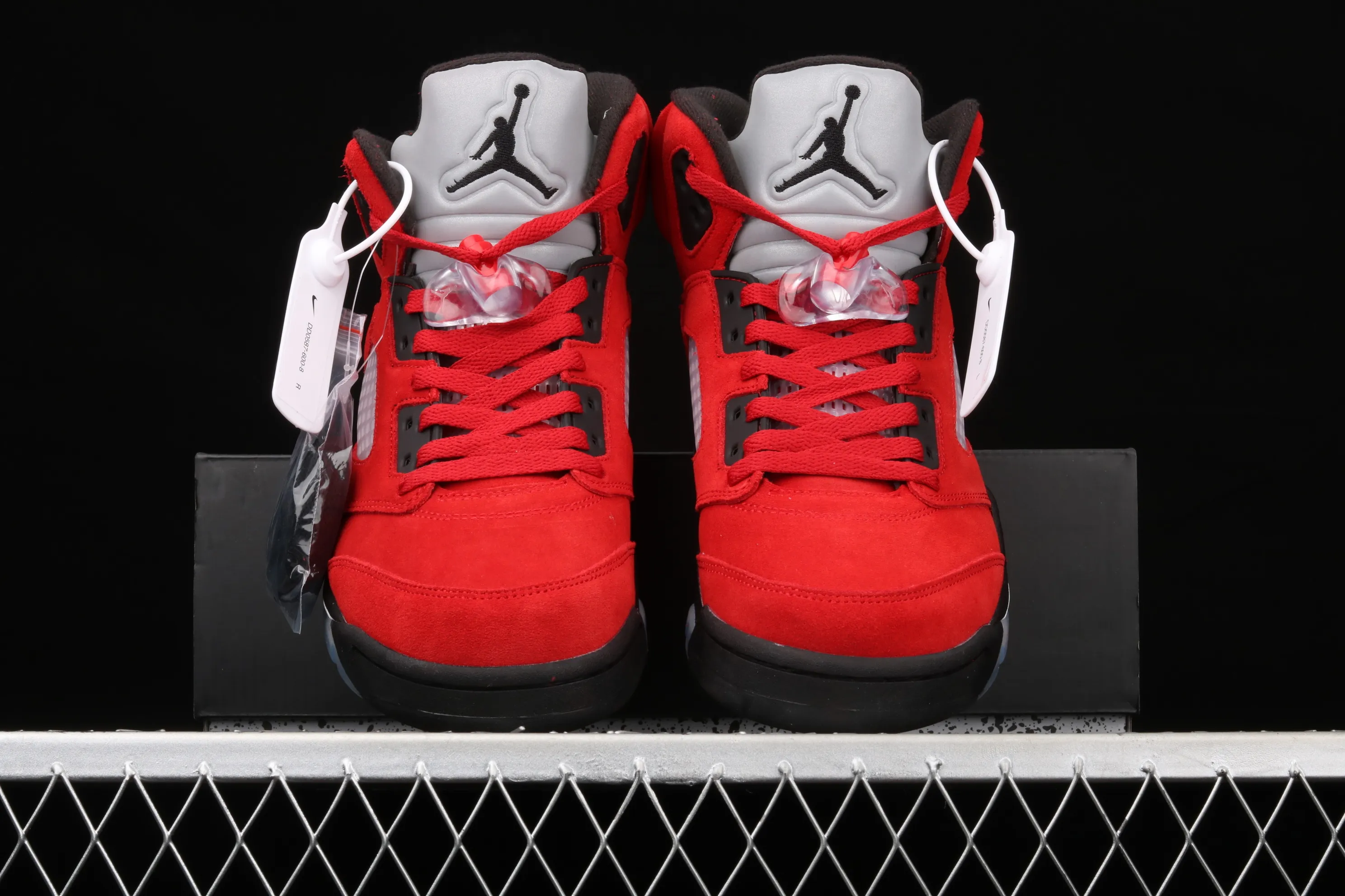 All categories Air Jordan Jordan series basketball shoes Air Jordan 5 J version Air Jordan 5 "Raging Bull" AJ5 Joe 5 Big Red Bull DD0587-600
